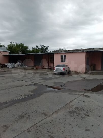 Склад с грузовым лифтом, 265 м²