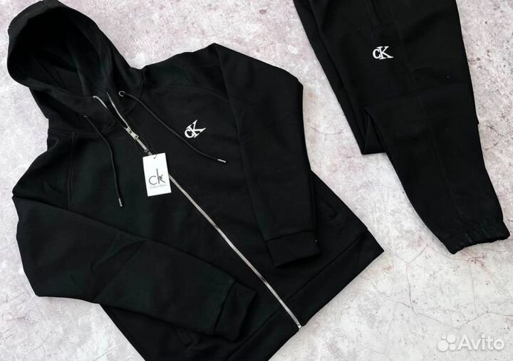 Спортивные костюмы Calvin Klein комфортные