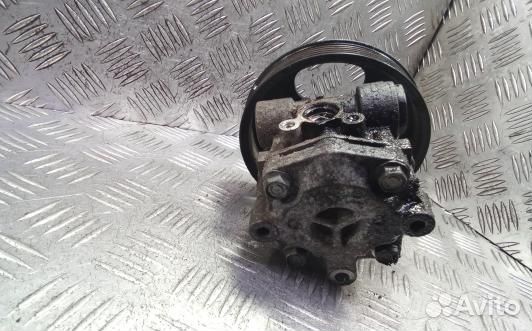 Насос гу дизельный peugeot 4007 (GOL12BT01)