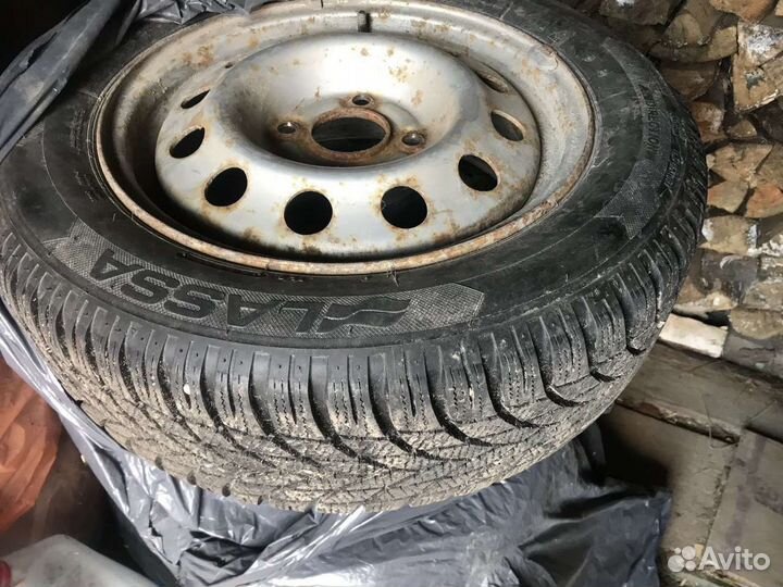 R15 Lassa Competus Winter 195/60, PCD 4x114.3 DIA 67.1