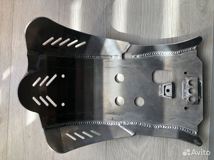 Защита картера(двигателя) Yamaha yz450f