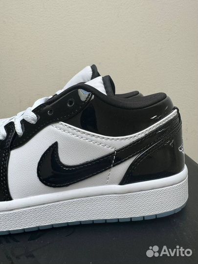 Кроссовки Nike Air Jordan 1 low Concord