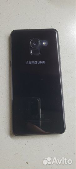Samsung Galaxy A8 (2018), 4/32 ГБ