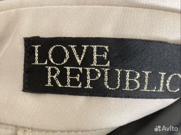 Плащ женский love republic