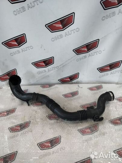 Патрубок интеркулера Опель Астра J GTC МКПП