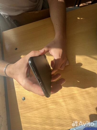 iPhone 11 pro max 64gb