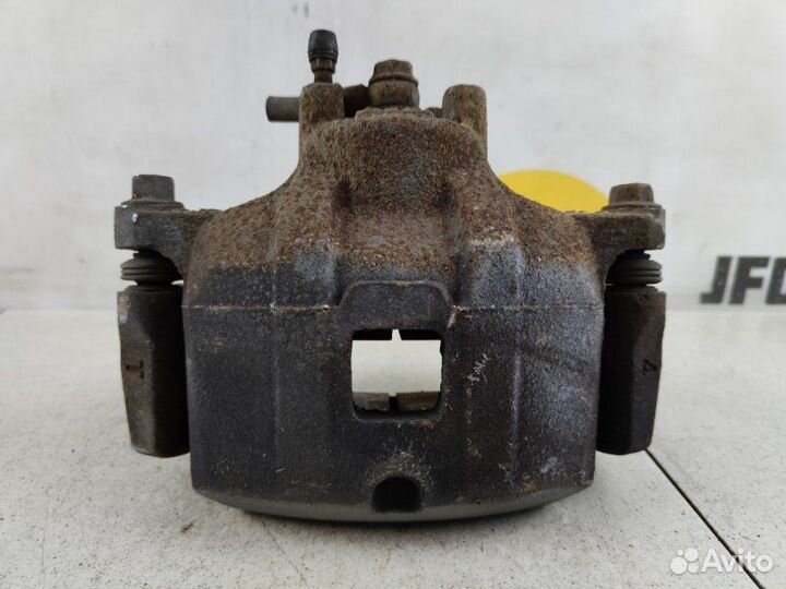 Суппорт тормозной передний правый Mitsubishi Asx