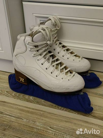 Коньки Risport Royal Super 230+ Gold Seal Rev