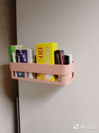 Полка самоклеющаяся