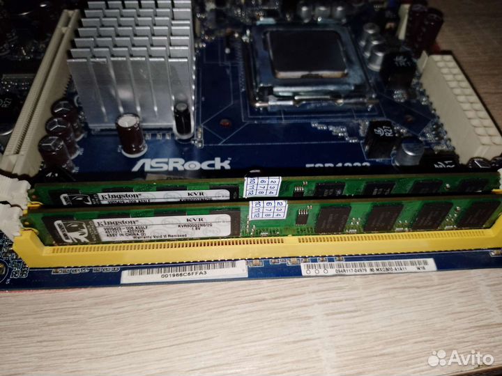 Материнская плата с процессором