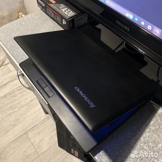 Ноутбук Lenovo
