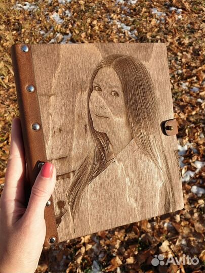 Блокнот с гравировкой фото