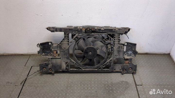 Рамка передняя Renault Megane 3, 2010