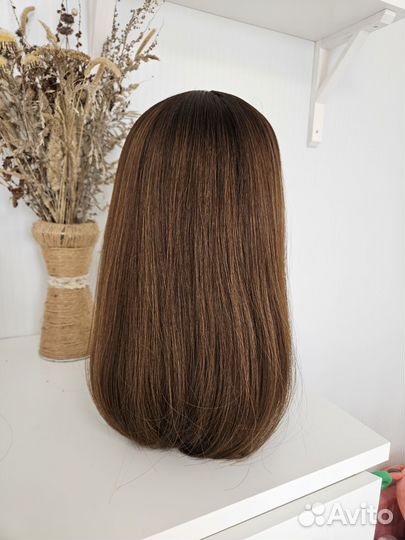 Парик удлиненное каре светло-коричневый