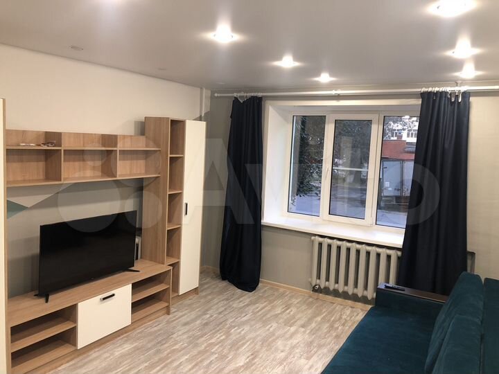 2-к. квартира, 55 м², 1/5 эт.