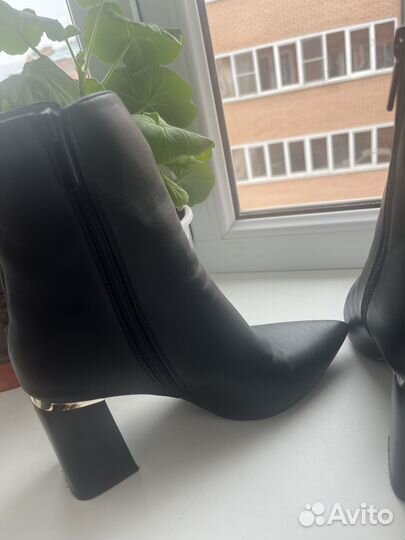 Полусапоги натуральная кожа 38