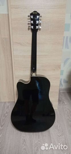 Полуакустическая гитара ibanez