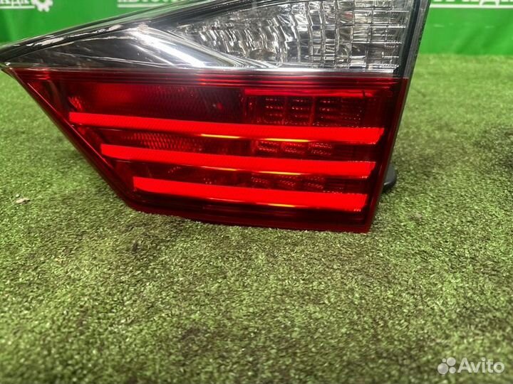 Фонарь правый Lexus Es 6 2012-2015