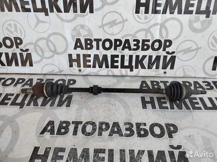 Привод передний правый Nissan Micra K12