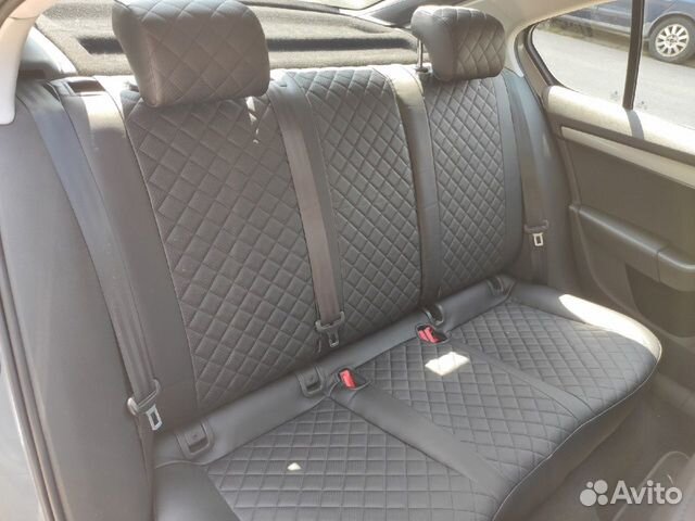 Автомобильные чехлы Skoda Octavia