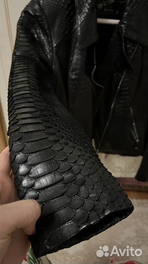 Куртка из питона