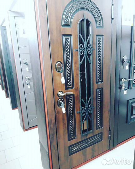 Дверь входная опт