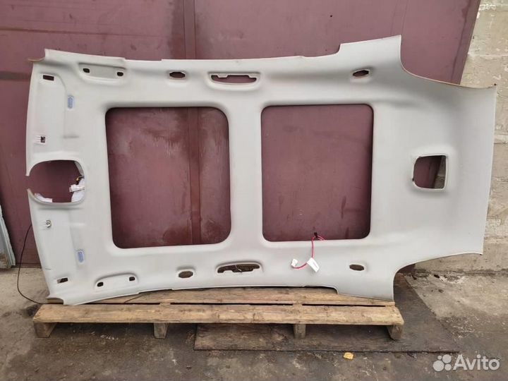 Потолок w251 R-class 642.950 02.2007