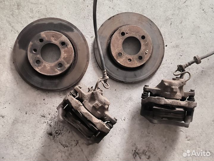 Тормозные диски суппорта на passat b3