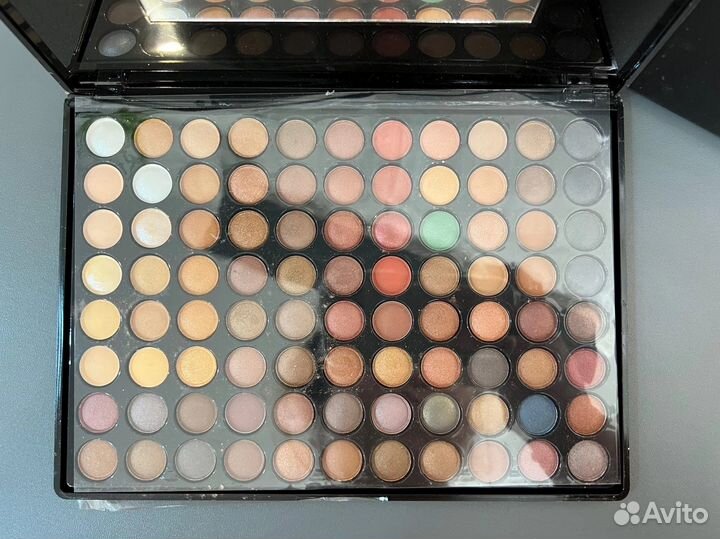 Палитра теней «88 оттенков»