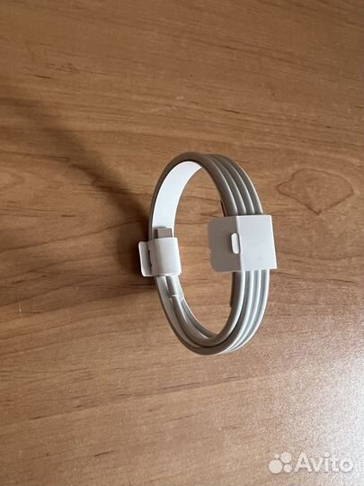 Кабель для зарядки iPhone/iPad