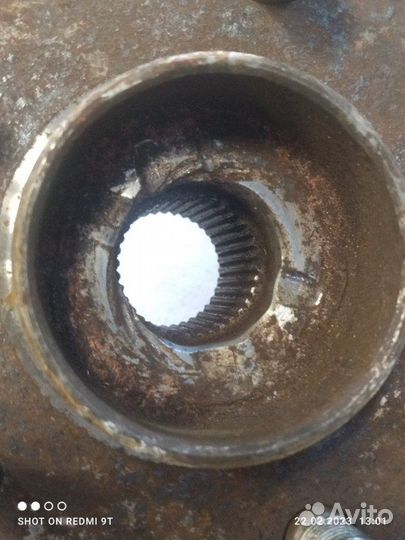 Поворотный кулак правый Ford Focus 2 qqdb 1.8 2007