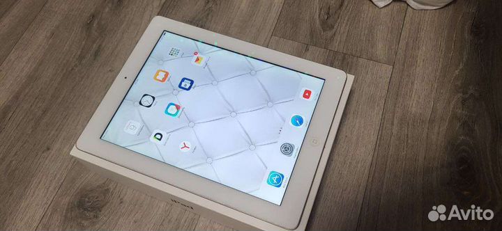 Apple iPad 4 wi fi + cellular