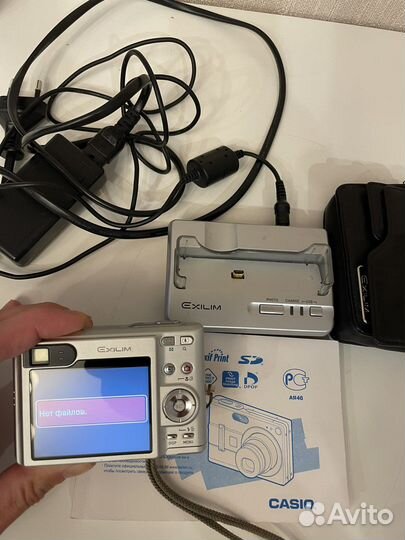 Компактный фотоаппарат casio