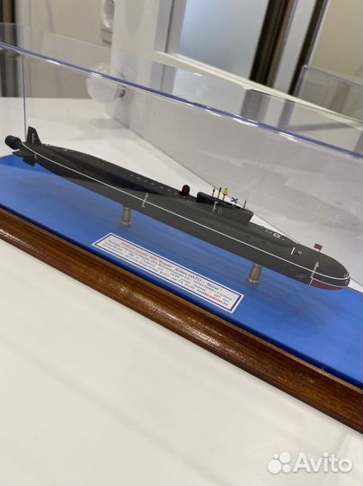 Макет подводной лодки проект 667 бдрм «Дельфин»