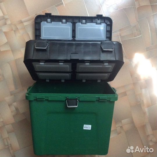 Ящик пластиковый для рыбалки
