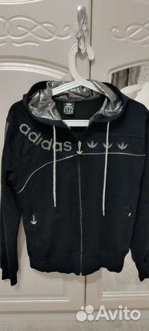 Спортивный костюм женский