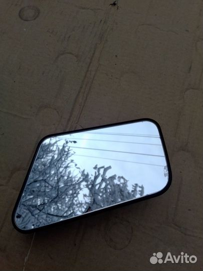Стекло (левое)зеркала Ваз-2108