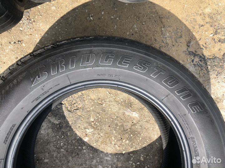 Bridgestone Dueler H/T 684II 265/60 R18