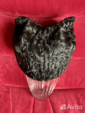 Крутейшая шапка из каракульчи Италия 58 р