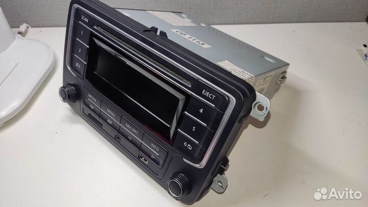 Магнитола Volkswagen Polo штатная