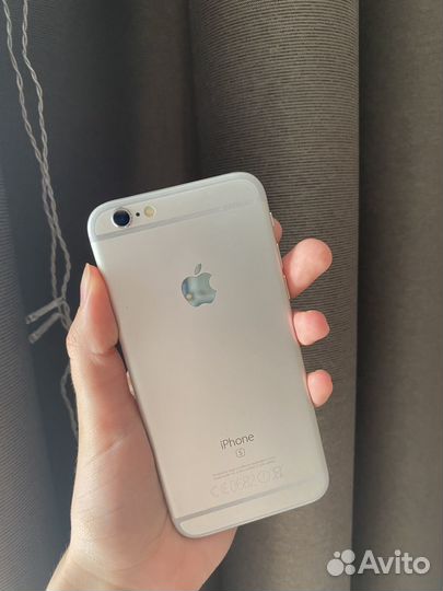 iPhone 6S, 32 ГБ