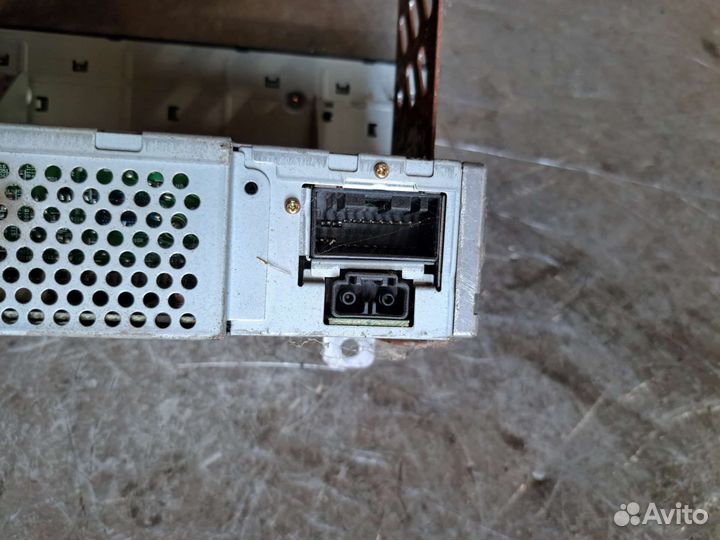 Магнитола на Ягуар x-type