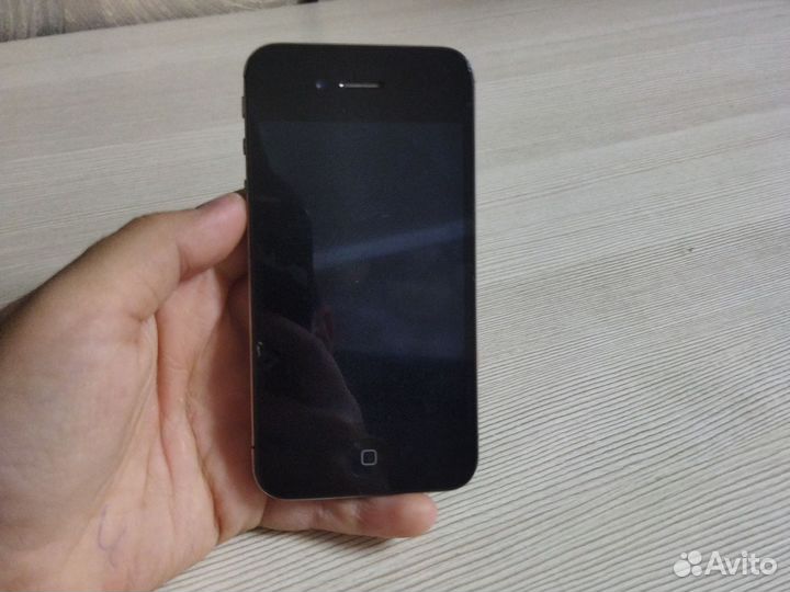 iPhone 4, 32 ГБ