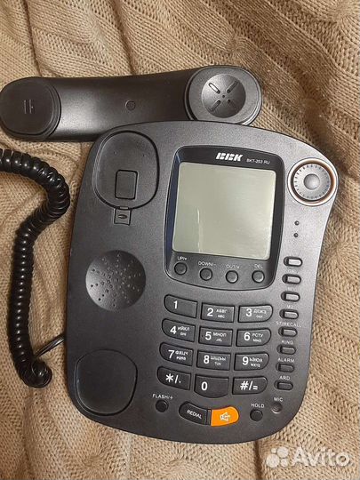 Стационарный телефон