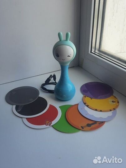 Умный зайка alilo