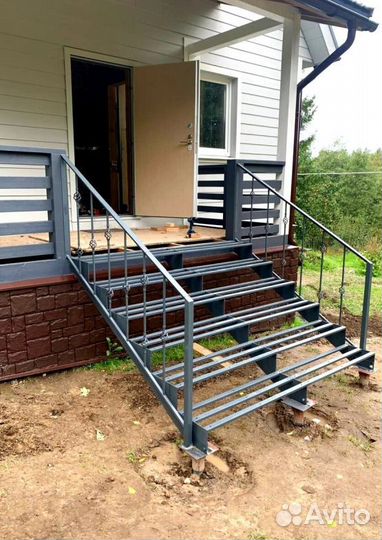 Лестницы винтовые под ключ