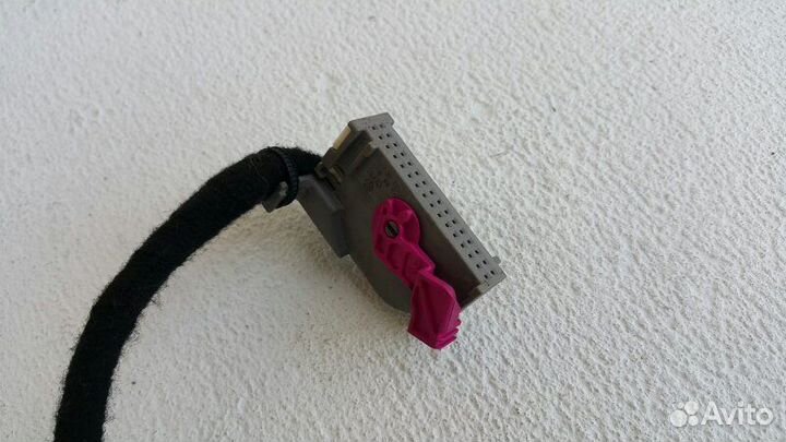 Проводка (коса) двери передняя левая Volkswagen