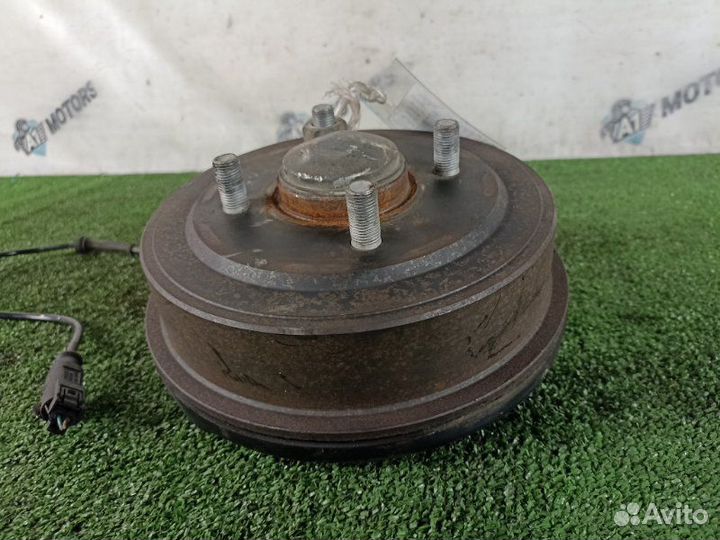 Ступица задняя левая Nissan March AK12 CR12DE 2005