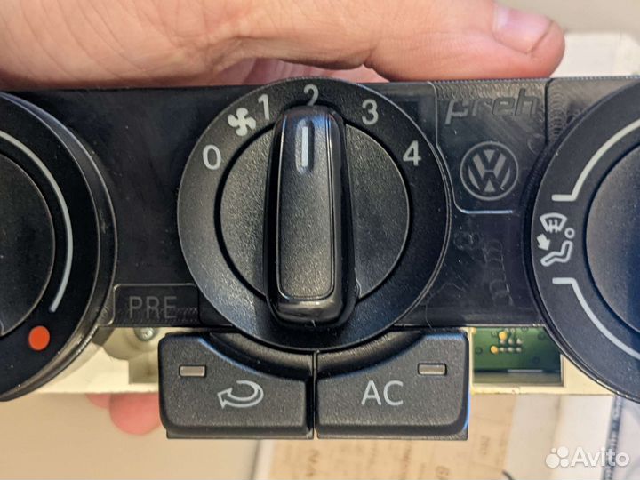 Блок управления печкой VW Polo седан