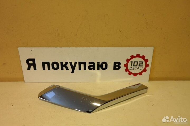 Накладка бампера передняя Mitsubishi Pajero Sport